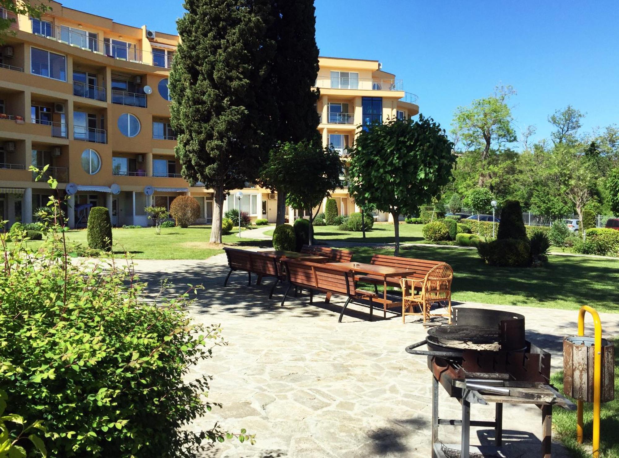 Varna Garden View Apartment Exterior foto
